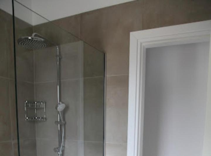 Beautiful Five Minutes From Beach! Apartman *