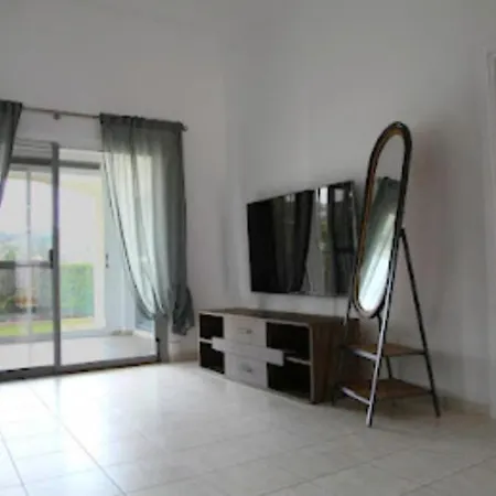 Beautiful Villa Five Minutes From Coral Bay Beach! Exterior photo